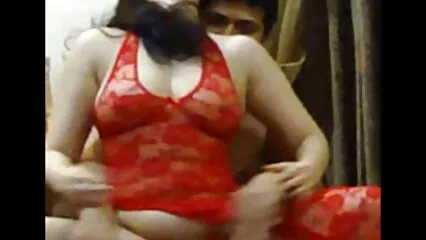 اس مرد نے دانلود فیلم های جدید پورن مؤثر طریقے سے ایک کرسی پر ایک کسبی کو چدایا۔