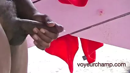 ایک شرارتی آدمی نے ایک کالی لڑکی کو صحت مند ممبر کے سینمایی سکسی جدید ساتھ چودا۔