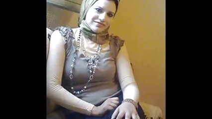 ایک سیاہ فام عاشق آیا اور ایک بھوکی عورت کو گدی تماشای فیلم سکسی جدید میں چودا۔
