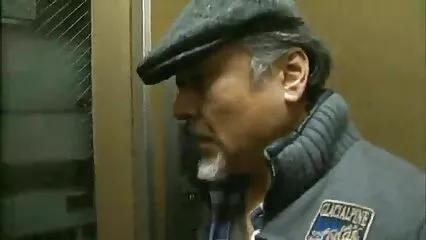 ڈورک نے لڑکی کو مقعد میں چود لیا اور کوئی کسر نہیں چھوڑی۔ فیلم سکسی جدید الکسیس تگزاس