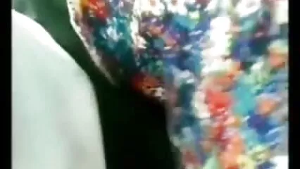 پرجوش بوائے فرینڈ سلیکون پچھواڑے فیلم سوپرجدیدامریکایی میں دیتا ہے۔